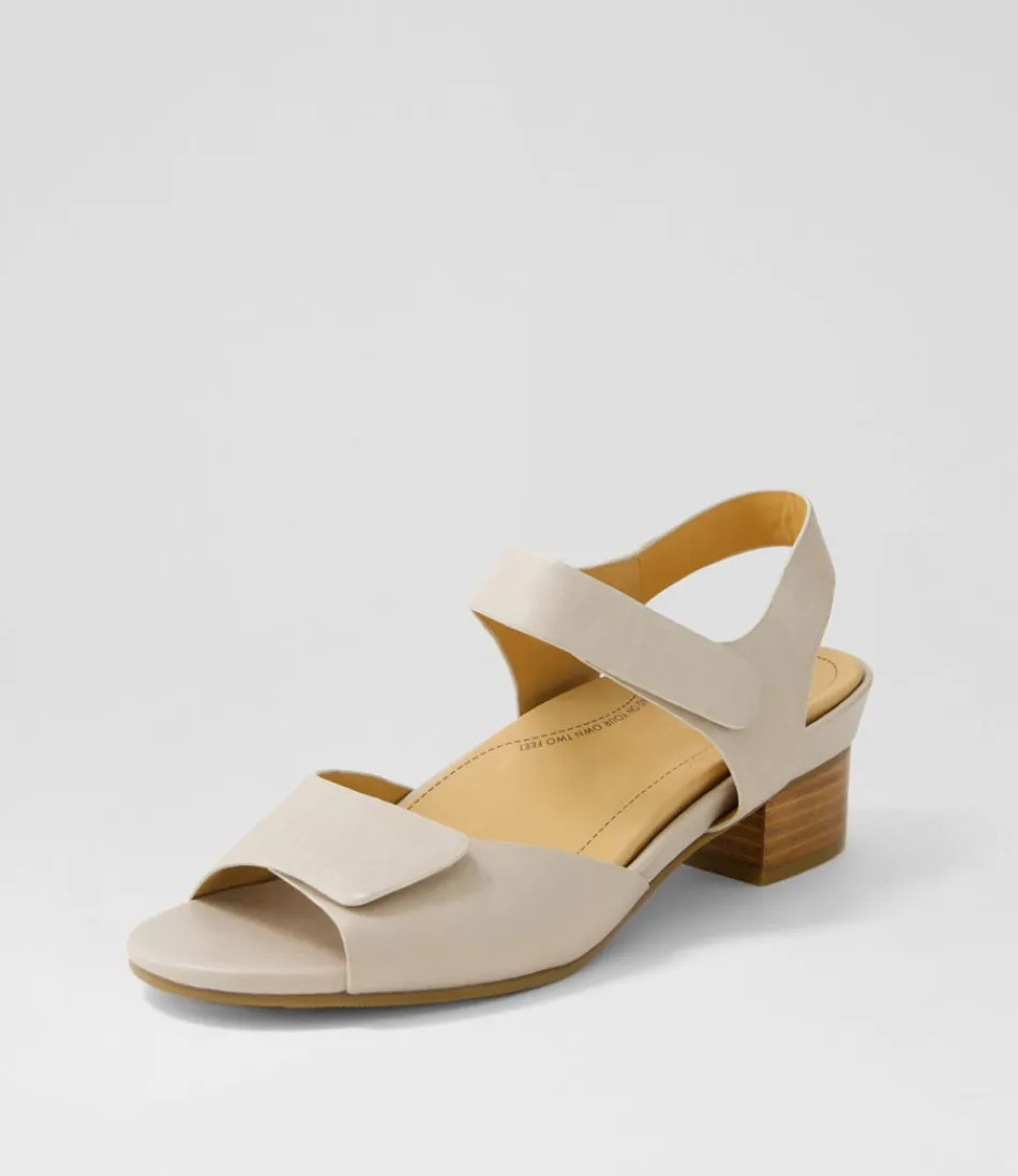 Women ZIERA Heels<Ava Xw Almond Leather Sandals