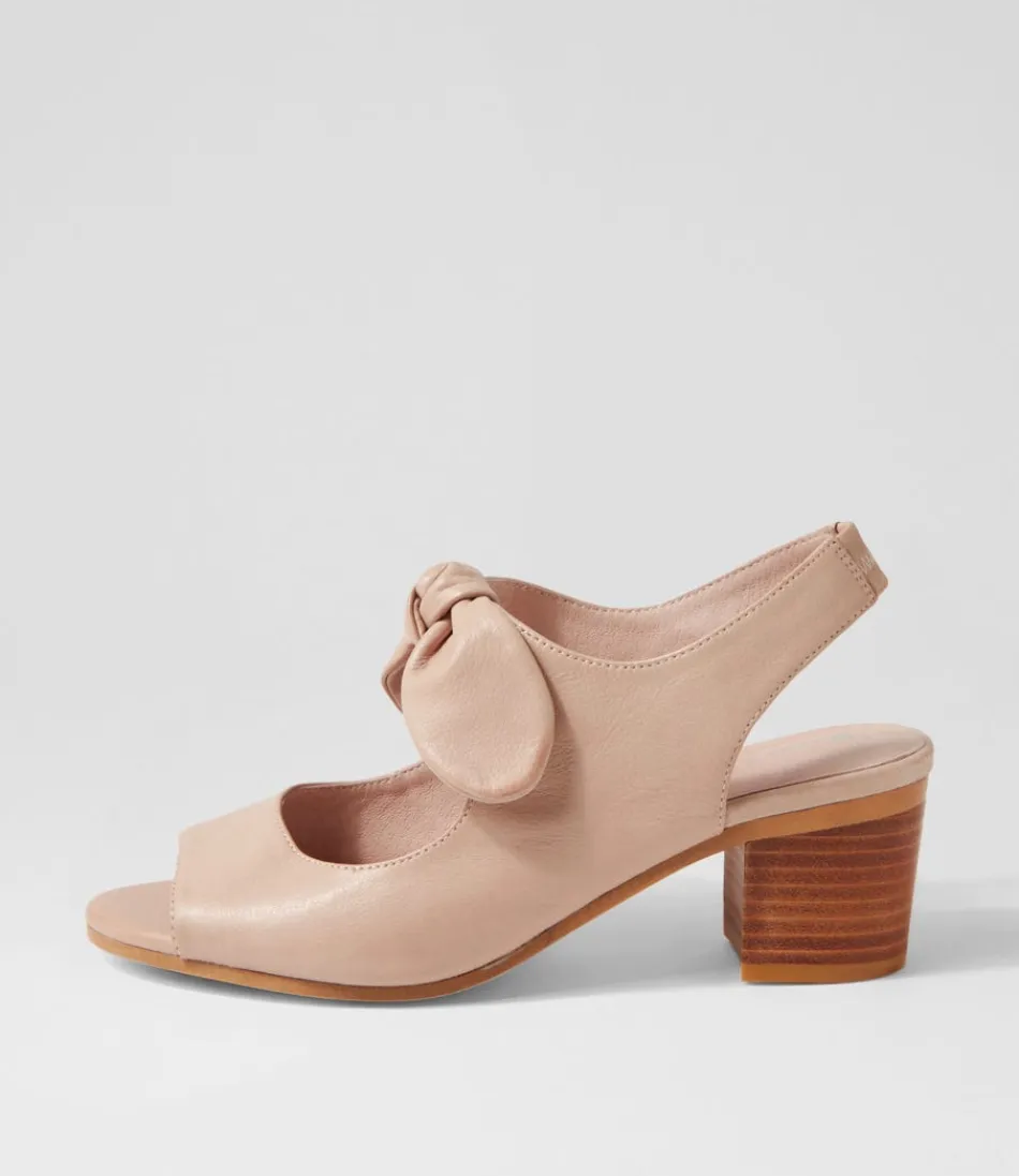 Women DJANGO & JULIETTE Heels<Bassell Cafe Leather Sandals