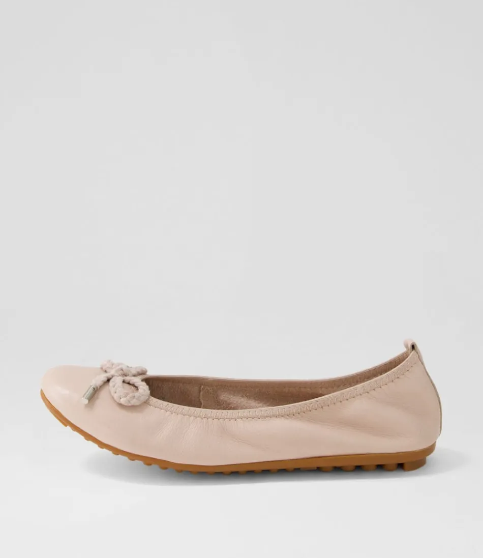 Women DJANGO & JULIETTE Flats<Beyond Rose Leather Ballet Flats