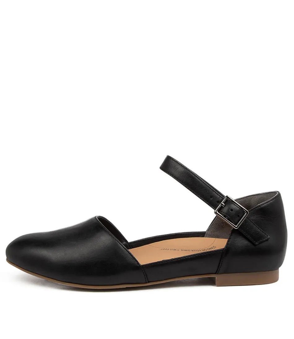 Women ZIERA Flats<Cavalcade Xf Black Leathr