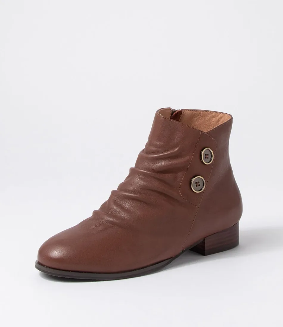 Women SUPERSOFT Boots<Cerinas Choc Leather Ankle Boots