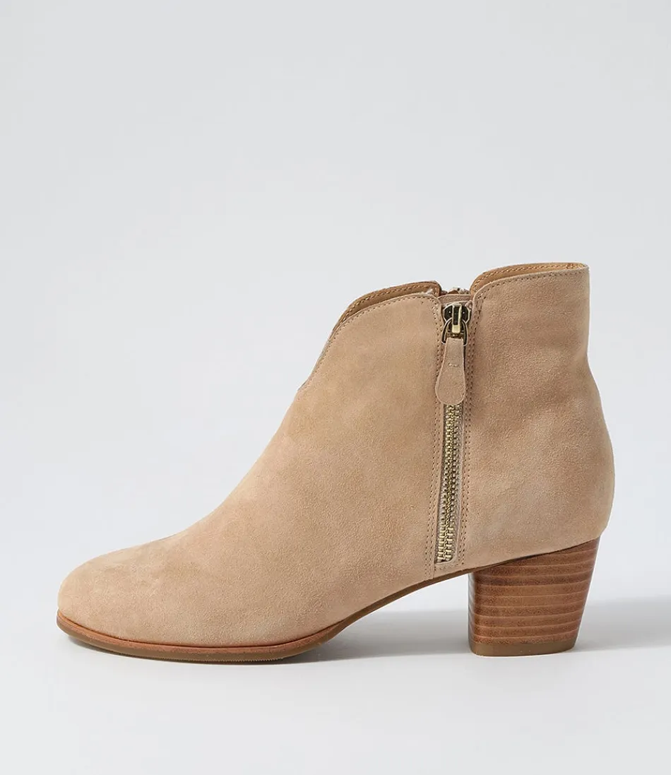 Women ZIERA Boots<Govak W Latte Suede Ankle Boots