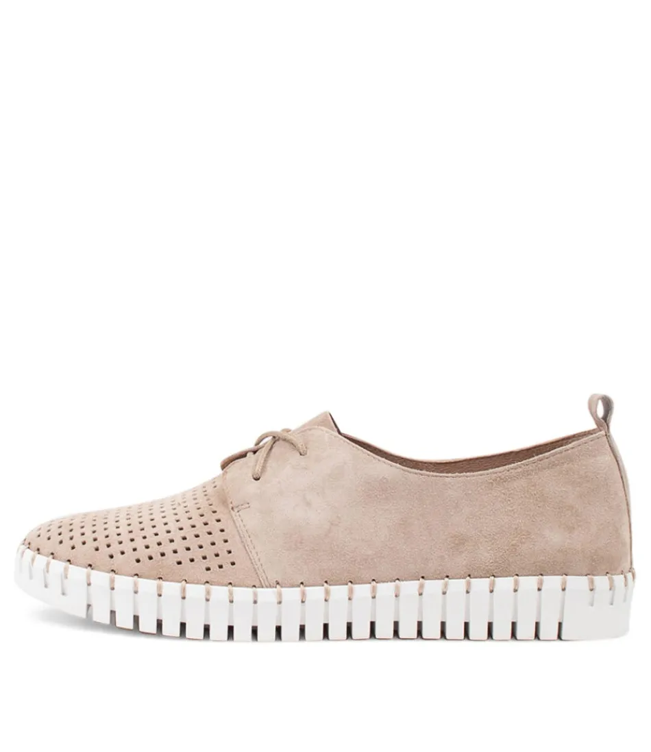 Women DJANGO & JULIETTE Sneakers<Huston Taupe Suede Sneakers Ws