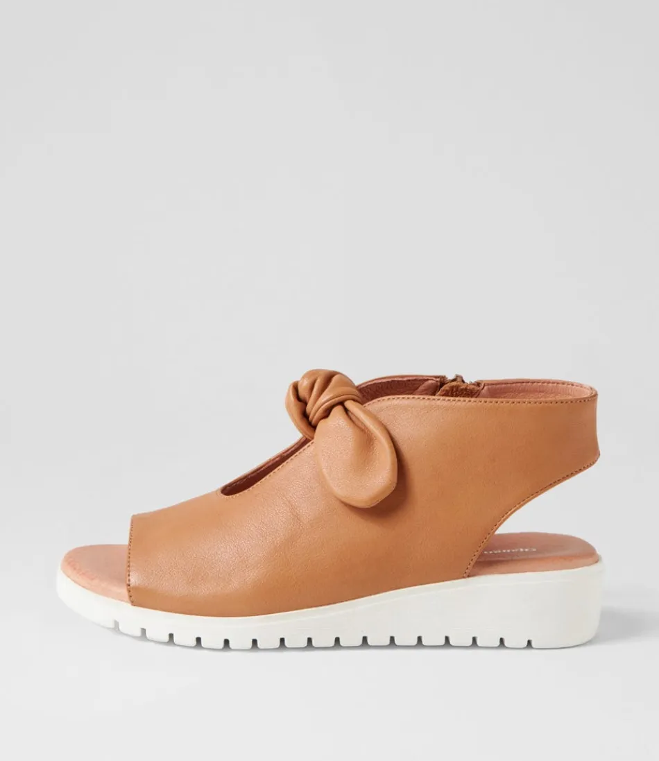 Women DJANGO & JULIETTE Wedges<Moneka Dark Tan White Leather Sandals