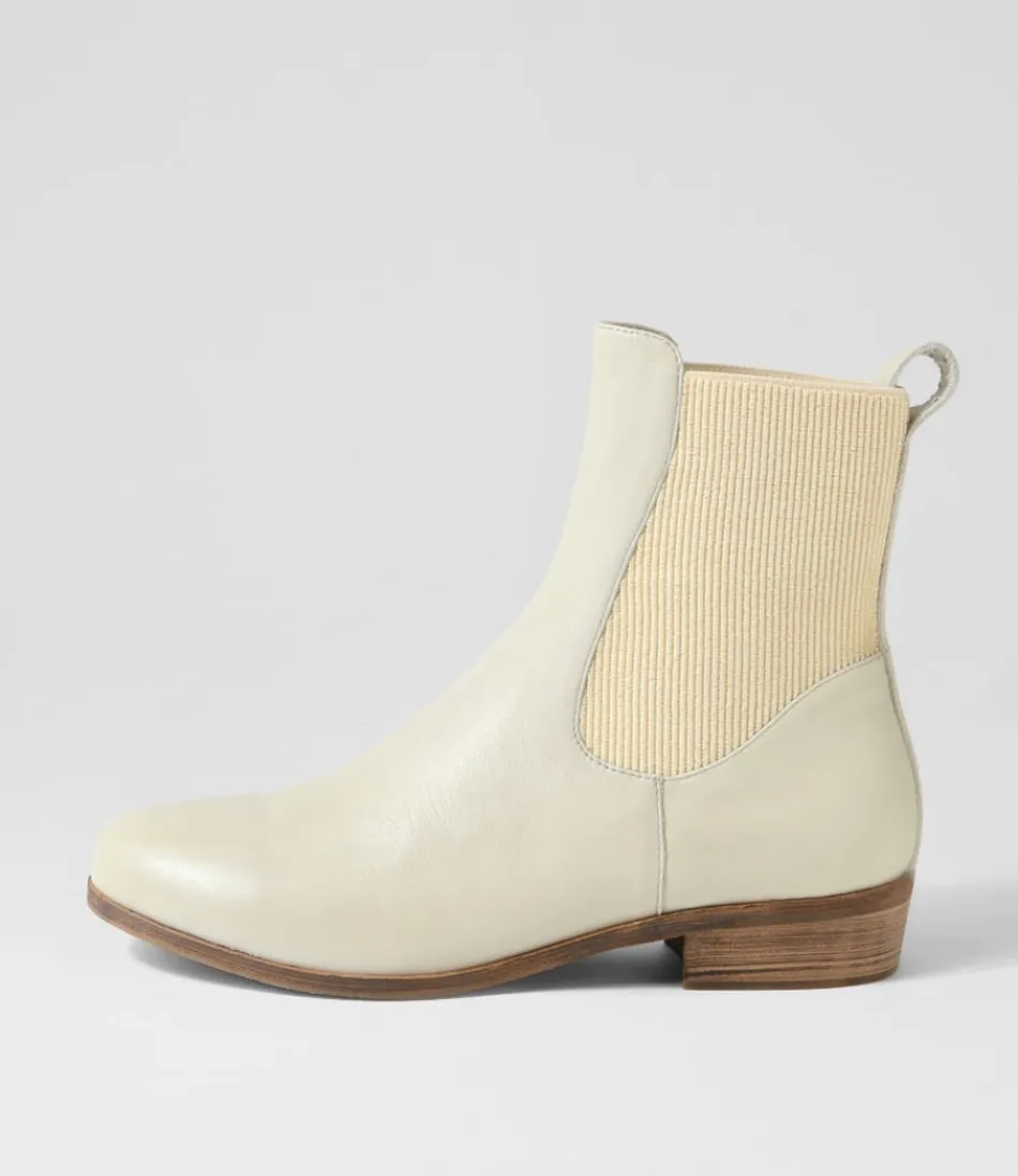 Women DJANGO & JULIETTE Boots<Satima Almond Leather Elastic Ankle Boots