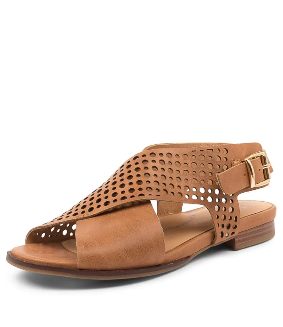 Women ZIERA Flats<Treka W Tan Leather