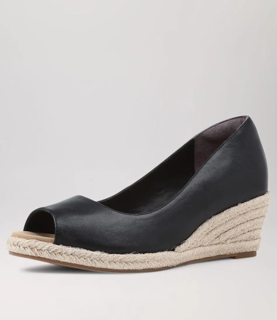 Women ZIERA Espadrilles<Whispa W Black Leather Espadrilles